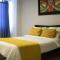 HOTEL PLAZUELA REAL