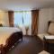 Lily Creek Lodge