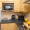 Delightful 2 bed town centre house, sleeps 4