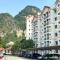 Sunway Alpine Suites near Onsen and Themepark Tambun Ipoh by IWH - 怡保