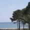 Crashin' Waves-Oceanview Bikes and King Bed - جزيرة هيلتون هيد