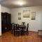 Casa grande y centrica, 3 cuartos y 2 baños