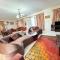 Villa marina 5 first row on lake 5 bed rooms ac