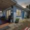 Blue Bungalow 1 Block From Beach - Cocoa Beach