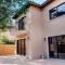 Gold coast elegance with private pool