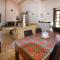 Stunning Home In Loriol-Du-Comtat Stunning Home In Loriol-Du-Comtat