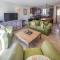 Cozy Home In Saint-Laurent-De-La-Cabrerisse