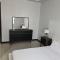 AC Hotel Neighbors Luxury 1 Bedroom Uptown Kingston Apartment - Kingston