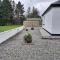 Cheerful three bedroom country cottage