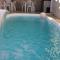 Casa ampla e agradável com piscina e churrasqueira