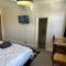 Cosy entire apartment super king bed near town center - Colchester
