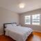 Spacious Midtown Ranch- 10 min to Wrightsville