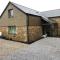 Apple Tree Barn - converted barn with meadow views - Helston