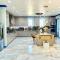 Luxury Palace / Vacation Home - Alvin