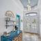 Steps to Sand Sparkling Pool 5 Bdrm Near DT