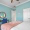 Steps to Sand Sparkling Pool 5 Bdrm Near DT