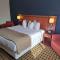 Crossroads Hotel