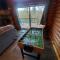 Gorgeous Cabin by Lake with Waterview and walking access - Anderson