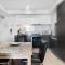 CBD Modern 2BR Free Parking