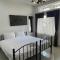 Rocky Cafe & Mini Apartment - Siem Reap