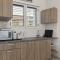 Phaedrus Living: Alkminis Seaside Suites Verano