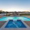Family home with hydromassage pool & fun activities