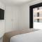Phaedrus Living: Alkminis Seaside Suites Praia