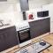 2 separate bedrooms and living room fully equipped with AC - Budapest