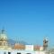 Penthouse im Zentrum von Palermo, mit einer schönen blumigen Terrasse mit Blick auf die Via Maqueda