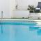 Beautiful Villa Duque Poris