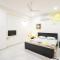 Legend's studio room with Mini kitchenette - حيدر أباد