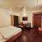 Queen's Courtyard by Devlok Villas - Dehradun