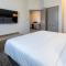 Holiday Inn Express & Suites Englewood - Denver South, an IHG Hotel