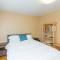Walk everywhere from renovated 3bd Bella Vista gem