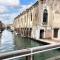 One bedroom apartement with city view and wifi at Venezia