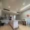 Room 50Two, Itower Apartment, CBD, Gaborone
