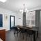 Modern Escape: 5BR/2.5BA Near St. Louis Must-Sees