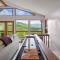 Access to 3 pools & pickleball! View! Shuffleboard! Arcade! Hot Tub!