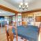 Enchanting Coos Bay Sanctuary with Lush Views! - كوس بي