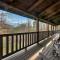 Mega Spa, Fire Pit, Views, sleep 18, Arcade, Karaoke, Gaming System