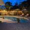 The Ave House- Private Oasis Retreat W/heated Pool