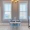 Sunny & bright - cute 1 BR apt in historic SPR