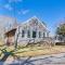 Cozy Rhode Island Retreat with Yard, Near Beaches!