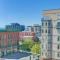 103 Belltown Modern and Bright in the Heart of Belltown Queen Bed - Seattle