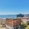 103 Belltown Modern and Bright in the Heart of Belltown Queen Bed