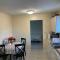 Entire 2Bedroom Home Ideal for a Family - Fort Pierce