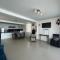HOUSE WHITE VICHAYITO BEACH