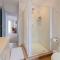 The Waterfront Cottage F3