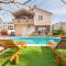 Apartment Kiara with Pool