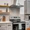 Contemporary Apartment - 5 Min To TIAA Bank Field! - Jacksonville